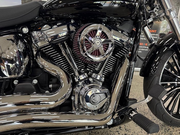 2025 Harley-Davidson Breakout 117 (FXBR) Softail Black