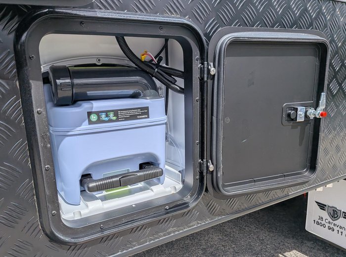 2026 JB Caravans Dirt Road Xtreme (21'6)