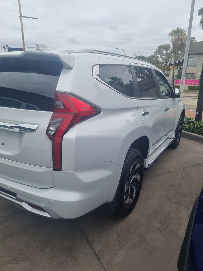 2025 Mitsubishi Pajero Sport GLS