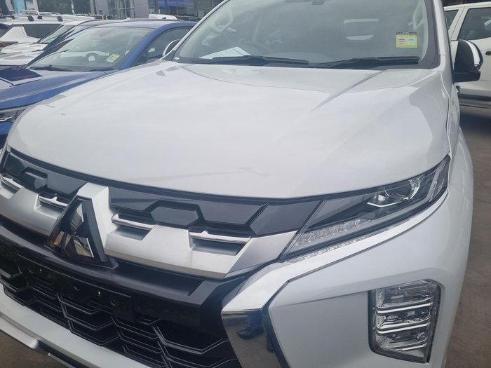 2025 Mitsubishi Pajero Sport