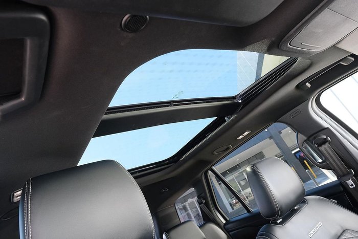 2024 Ford Everest Platinum