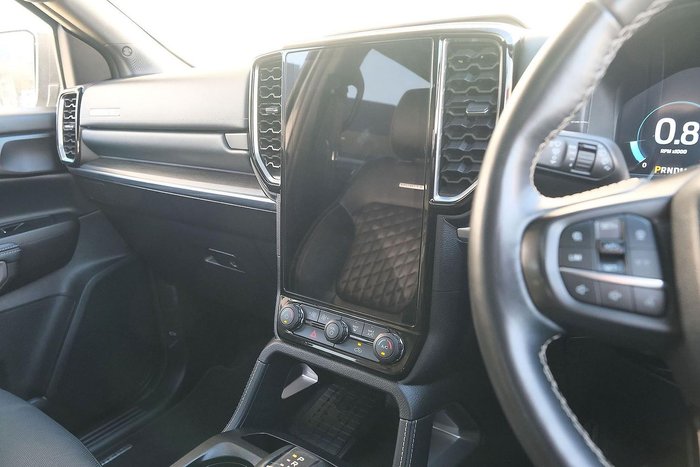 2024 Ford Everest Platinum