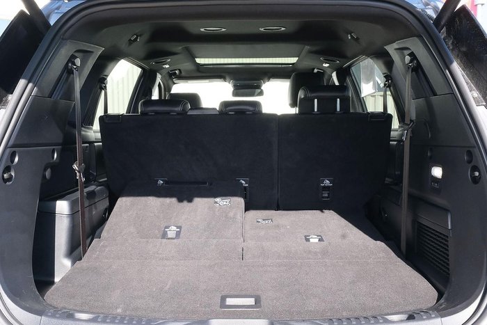 2024 Ford Everest Platinum