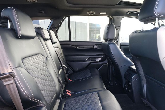 2024 Ford Everest Platinum