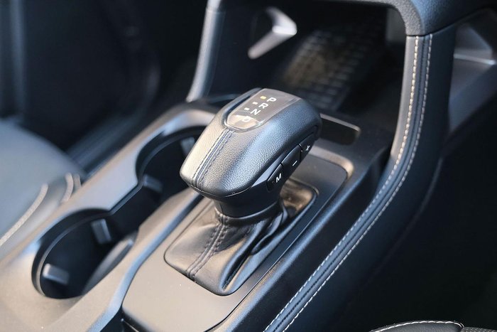 2024 Ford Everest Platinum