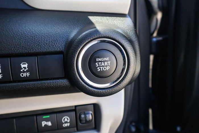 2025 Suzuki Swift Hybrid