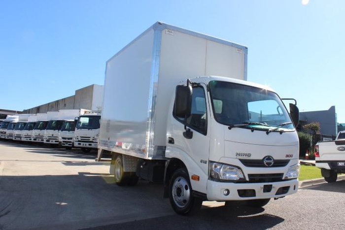 2019 Hino 300 Series 616 IFS WHITE
