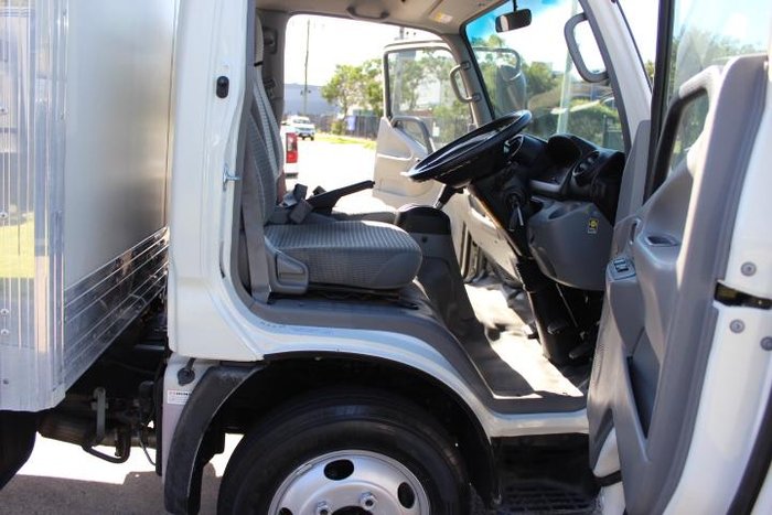 2019 Hino 300 Series 616 IFS WHITE
