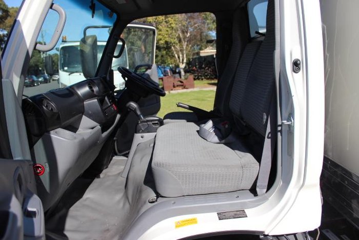 2019 Hino 300 Series 616 IFS WHITE