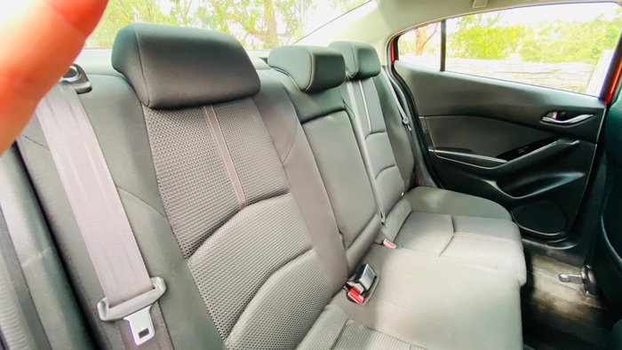 2018 Mazda 3 Maxx Sport