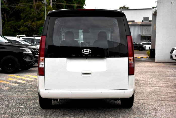 2025 Hyundai STARIA LOAD