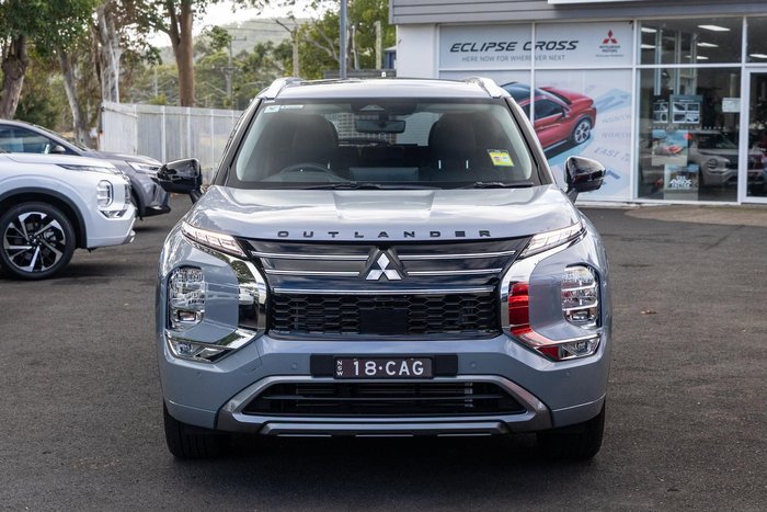 2025 Mitsubishi Outlander Exceed