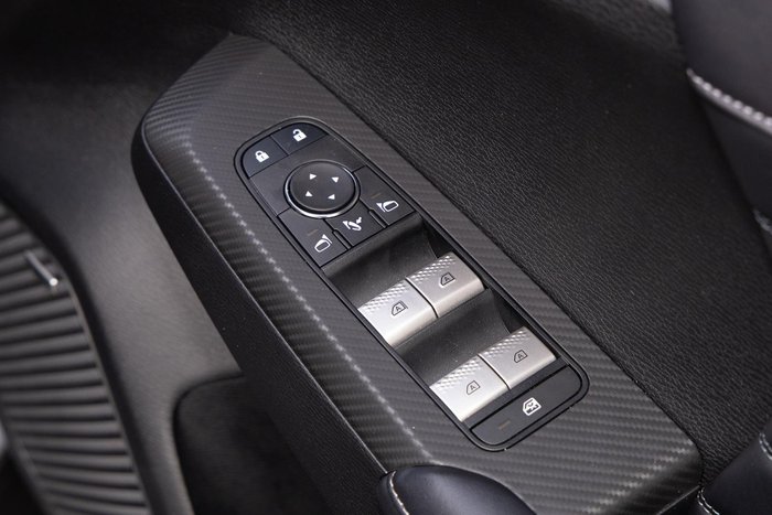 2025 Mitsubishi Outlander Exceed