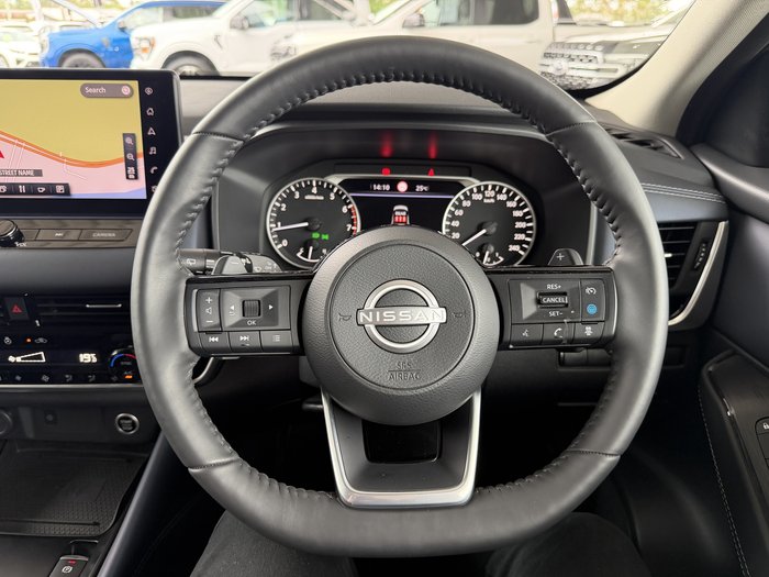 2024 Nissan QASHQAI ST-L