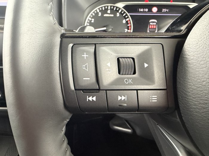 2024 Nissan QASHQAI ST-L