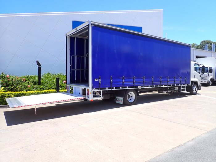 2018 ISUZU FSR 140-260