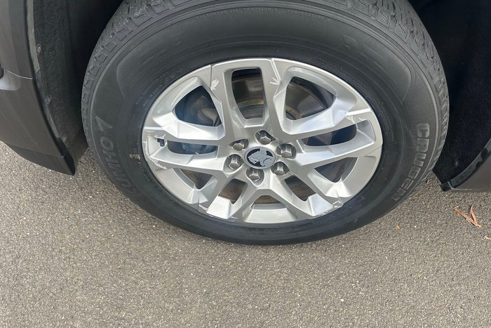 2019 Holden Acadia LT