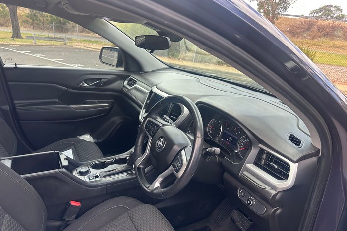 2019 Holden Acadia LT
