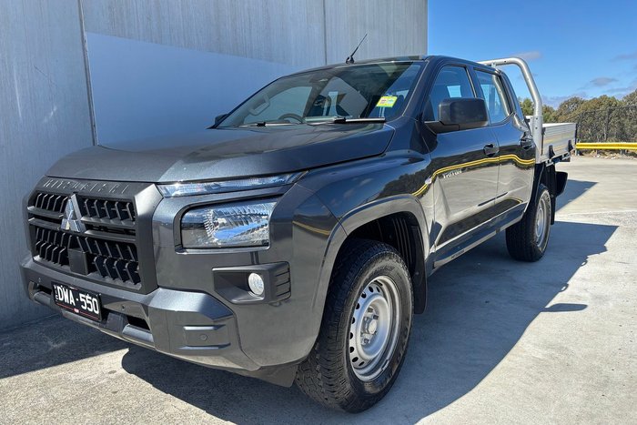 2025 Mitsubishi Triton GLX