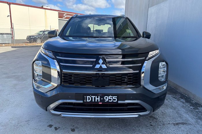 2025 Mitsubishi Outlander Exceed Tourer