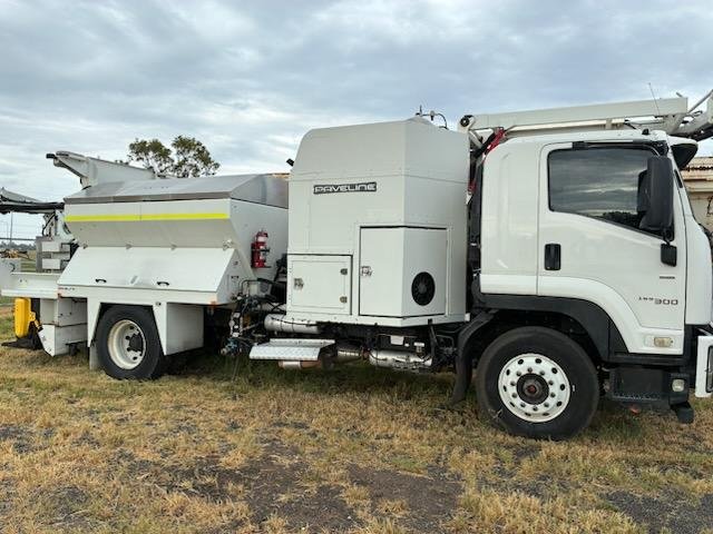 2019 Isuzu F Series FVD165-300