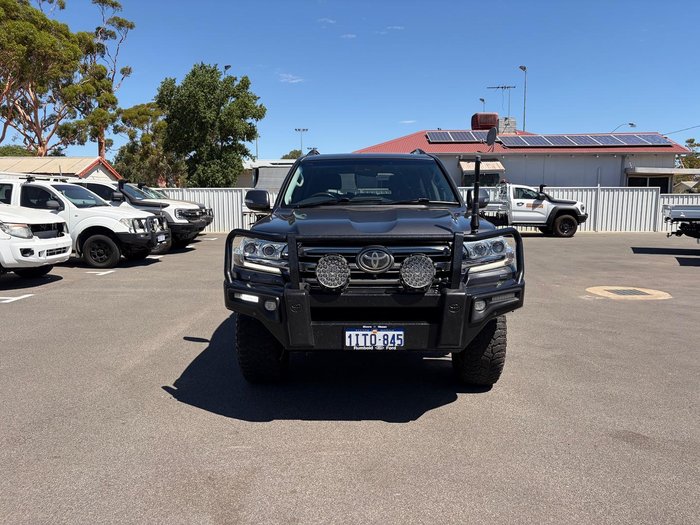 2016 Toyota Landcruiser Sahara VDJ200R 4X4 Dual Range Graphite