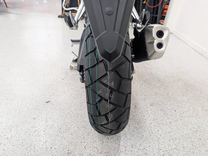 2025 Honda CB500XA (NX500) White