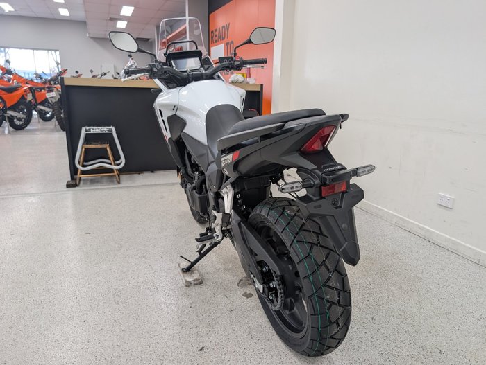 2025 Honda CB500XA (NX500) White