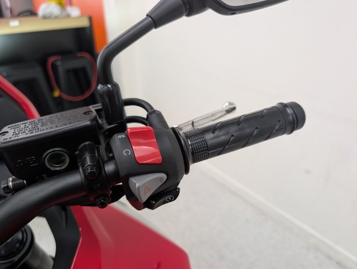 2025 Honda CB500XA (NX500) Red