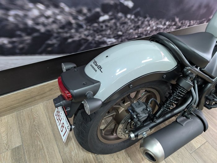 2023 Honda CMX 500 GREY