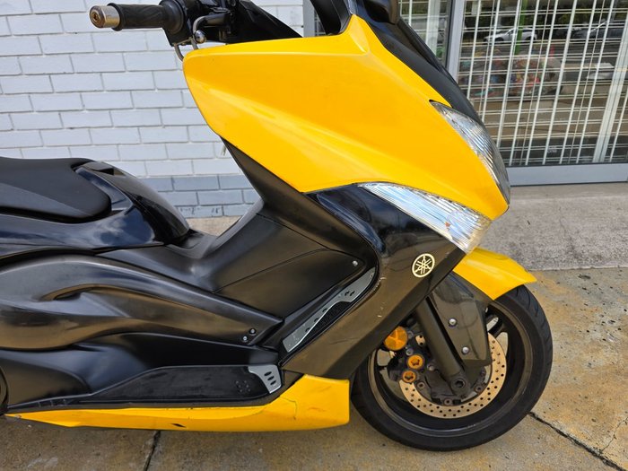 2009 YAMAHA TMAX 500 (XP500) Yellow