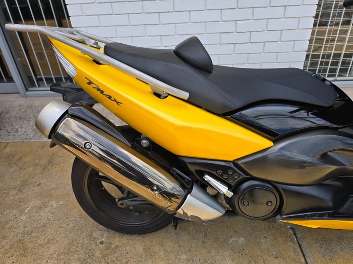 2009 YAMAHA TMAX 500 (XP500) Yellow