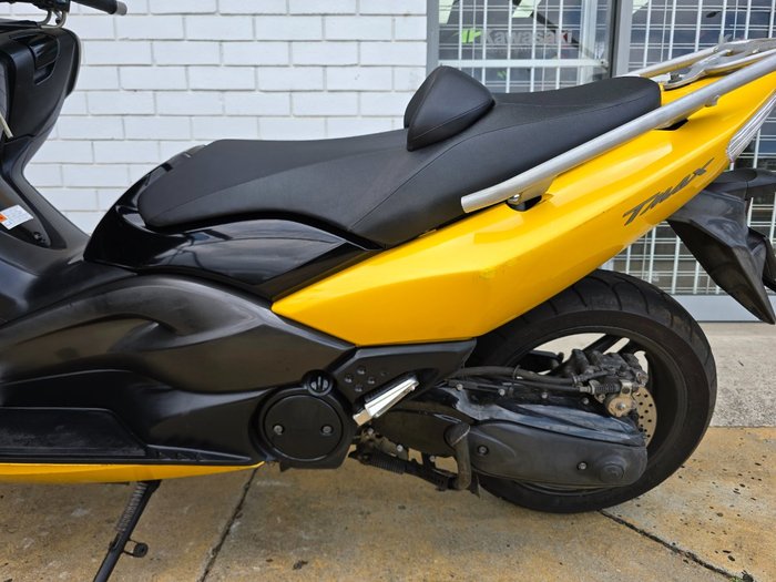 2009 YAMAHA TMAX 500 (XP500) Yellow