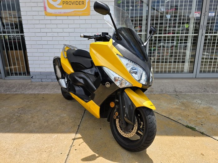 2009 YAMAHA TMAX 500 (XP500) Yellow
