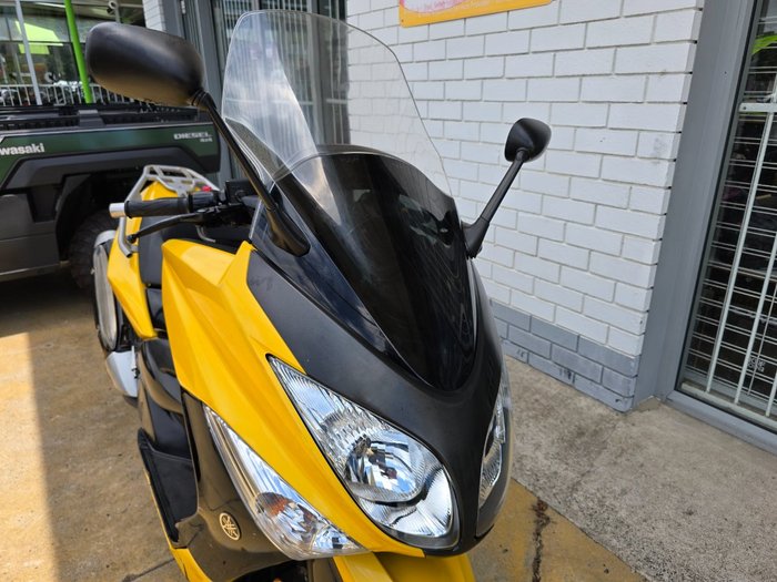 2009 YAMAHA TMAX 500 (XP500) Yellow