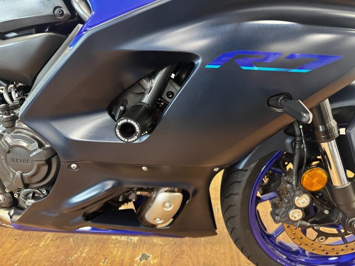 2022 Yamaha YZF-R7LA Black