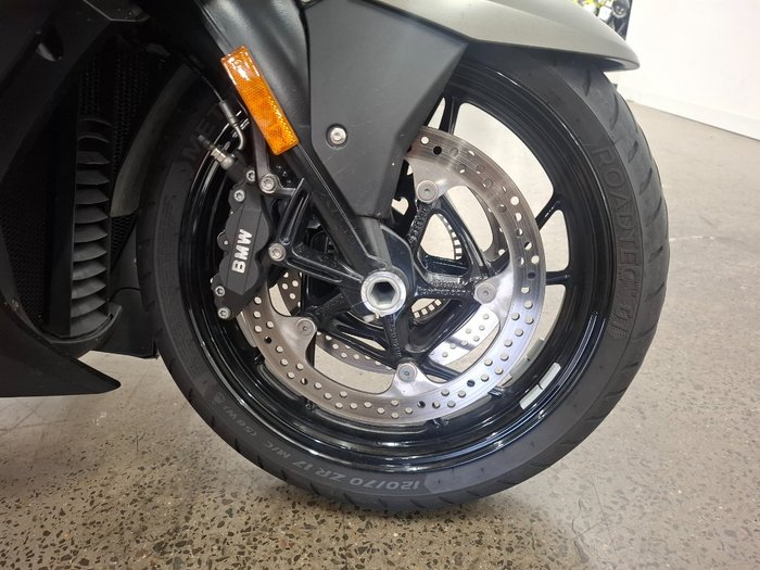 2024 BMW Motorrad K 1600 B Green