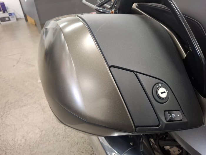 2024 BMW Motorrad K 1600 B Green