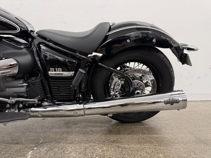 2021 BMW Motorrad R 18 Black