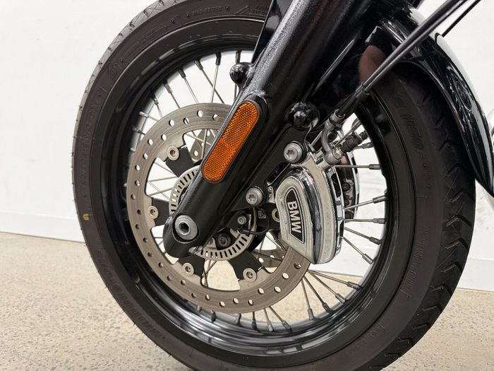 2021 BMW Motorrad R 18 Black