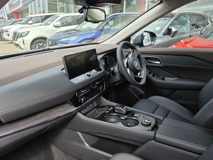 2025 Nissan X-TRAIL ST-L e-POWER