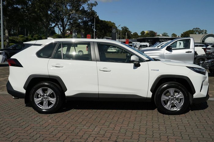 2024 Toyota RAV4 GX