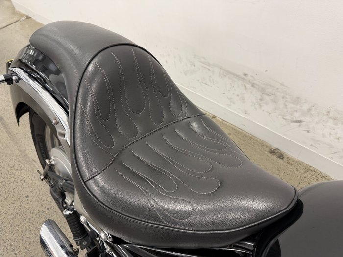 2014 Yamaha XVS650 V-STAR CUSTOM Black