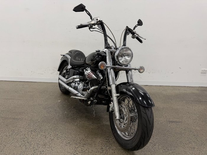 2014 Yamaha XVS650 V-STAR CUSTOM Black