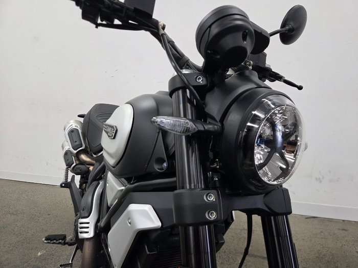 2023 DUCATI SCRAMBLER DARK PRO Black