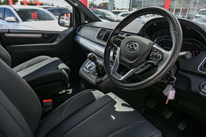 2025 LDV G10