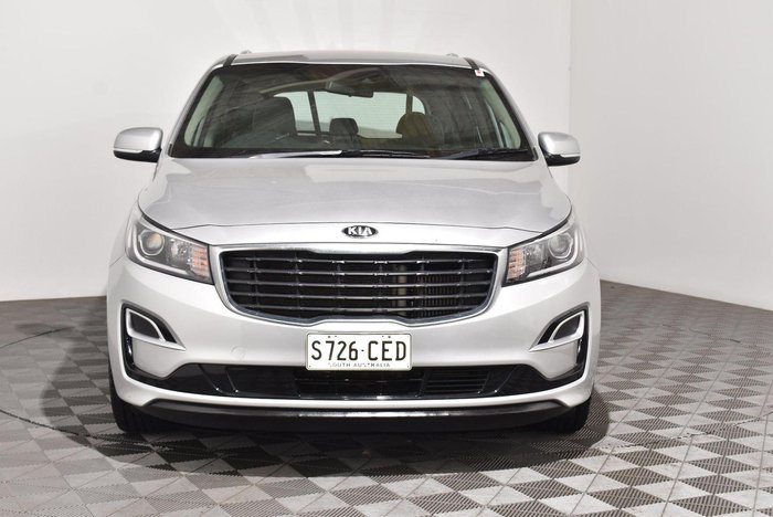 2018 Kia Carnival S
