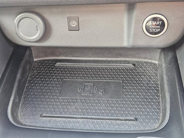 2025 Nissan QASHQAI ST-L