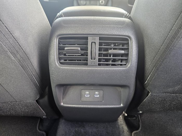 2025 Nissan QASHQAI ST-L