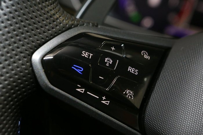 2023 Volkswagen Tiguan R